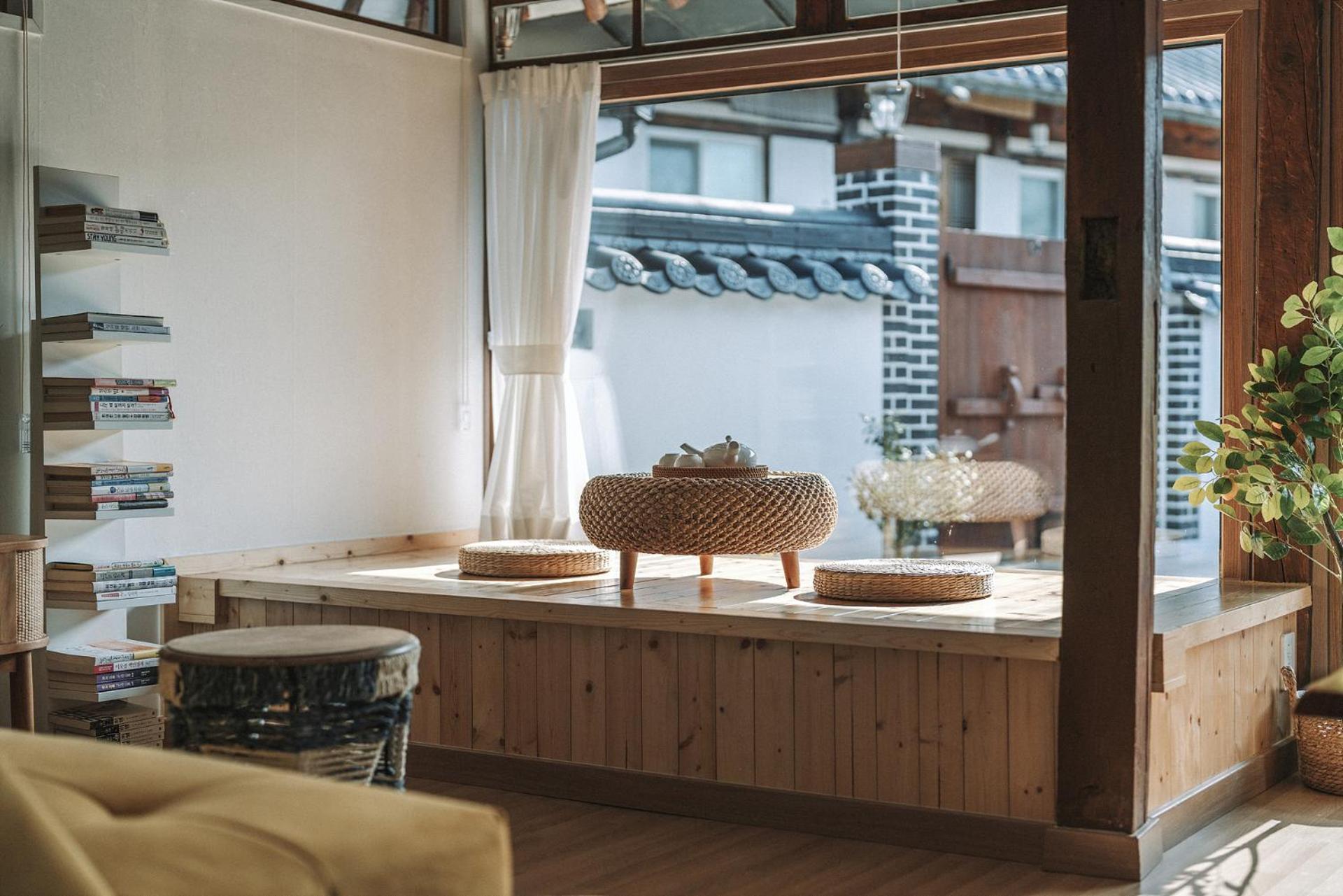 And Spring Hotel Чонджу Екстериор снимка