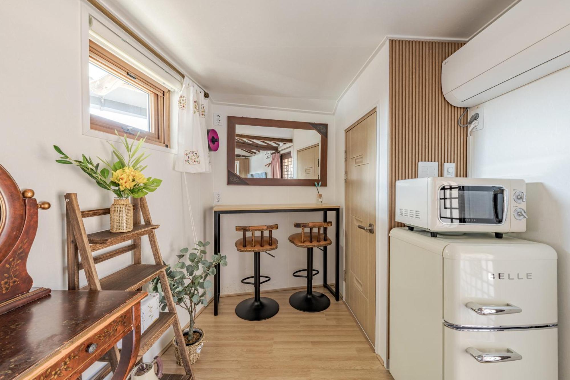 And Spring Hotel Чонджу Екстериор снимка